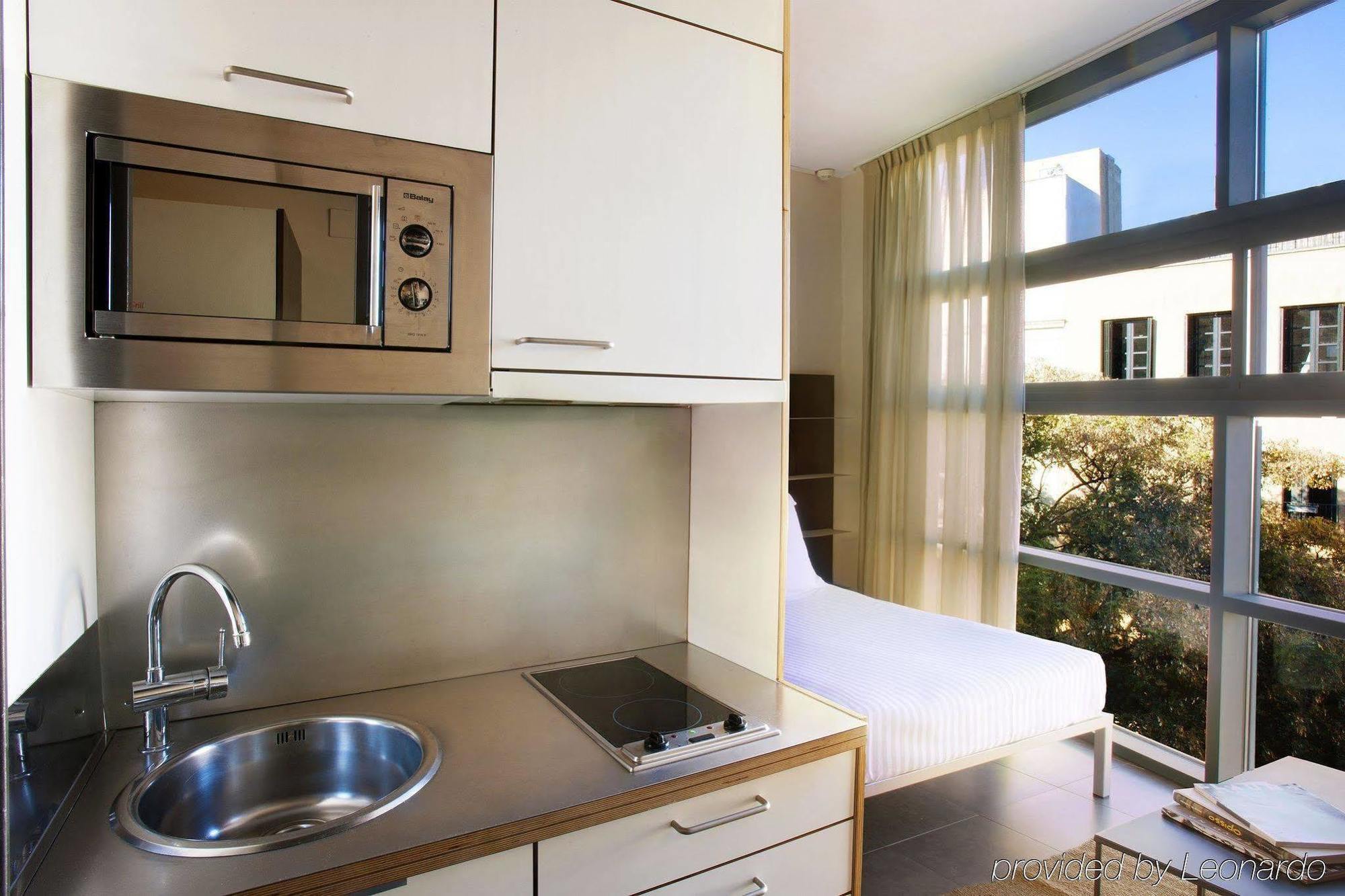 Aparthotel Allada 3* Barcelona Kültér fotó